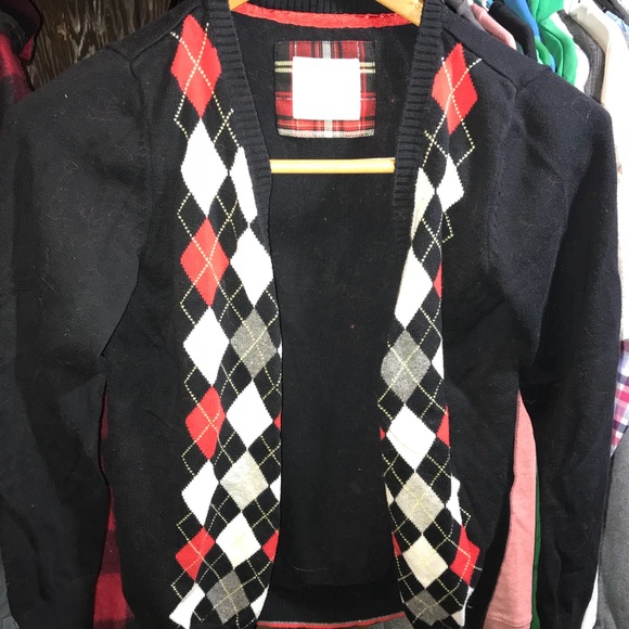 Tops - Picture 2 of 7